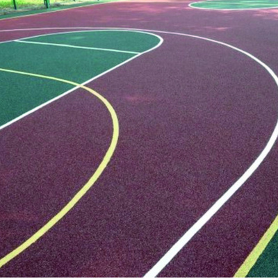 Бесшовное резиновое покрытие для открытых спортивных площадок и стадионов.