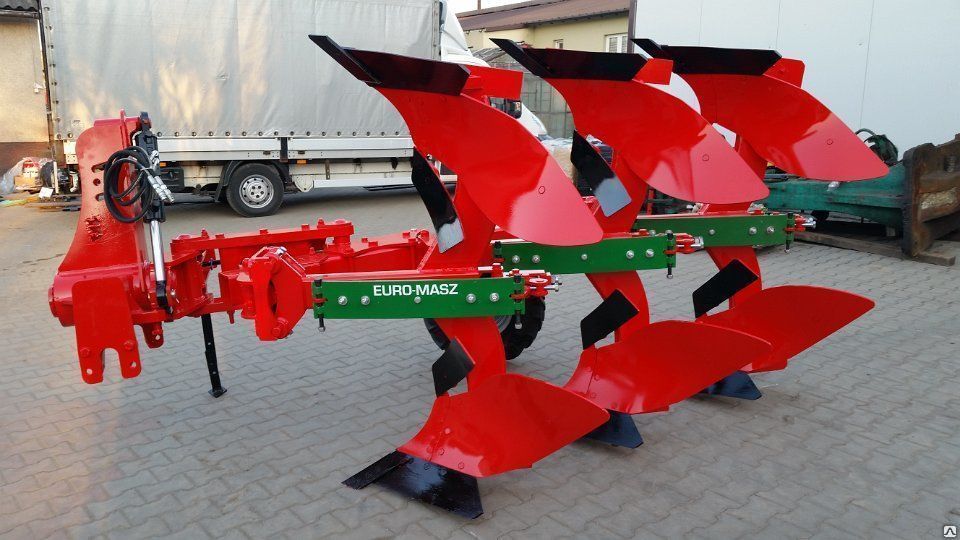 плуг 3-х корпусный оборотный. плуг 3 1. плн-3-35. плуг unia 4+1. плуг 3 1.