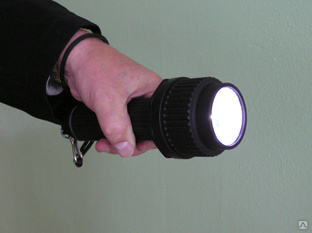 Прожектор ручной светодиодный «Экотон-8 П» (с зарядным устройством) 