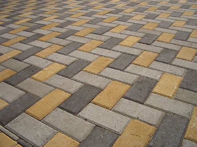 Тротуарная плитка "Брусчатка" толщиной 60 мм желтая 100х200