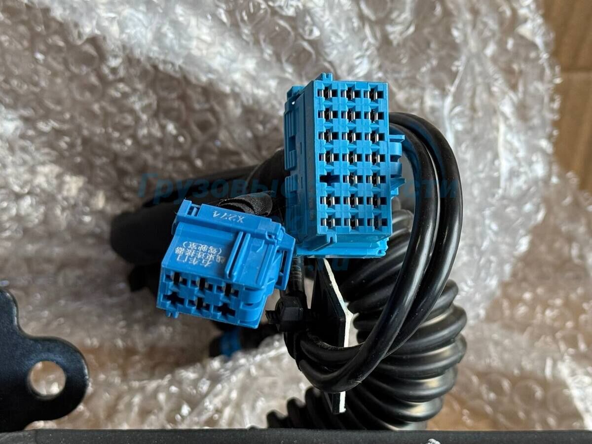 Дверь правая для SHACMAN X6000 в сборе SHACMAN FDZ16251210020
